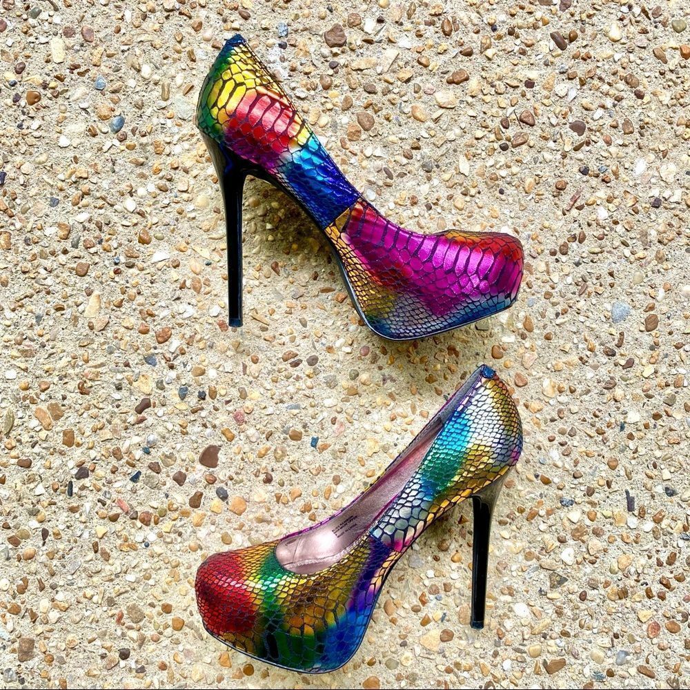Steve Madden Bliss Rainbow Platform Snake Embossed Stiletto Heels Sz 8